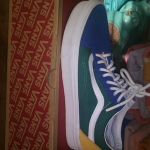 Vans shoes
